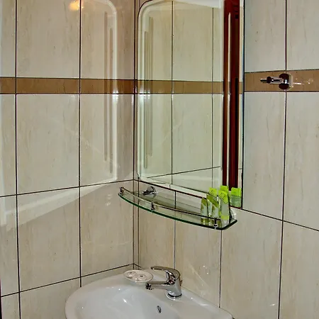 Loretta Χρυσή Αμμουδιά