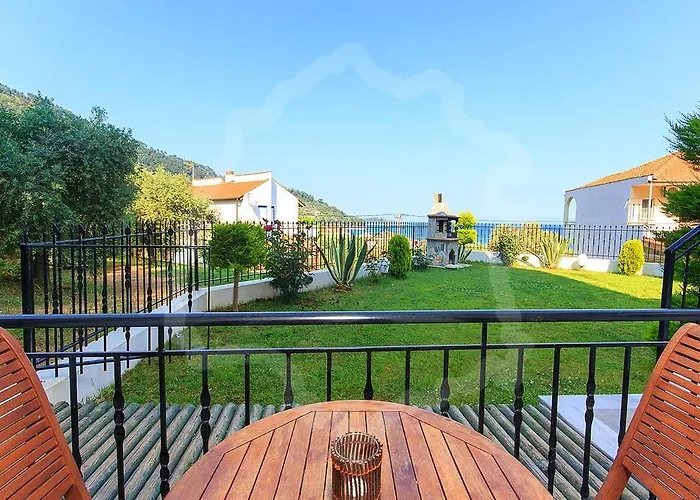 Loretta Χρυσή Αμμουδιά